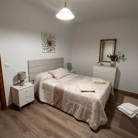 Apartamentos El Peligro Archidona Extérieur photo
