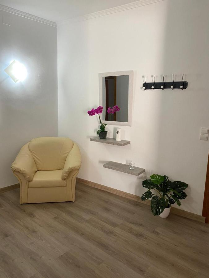 Apartamentos El Peligro Archidona Extérieur photo