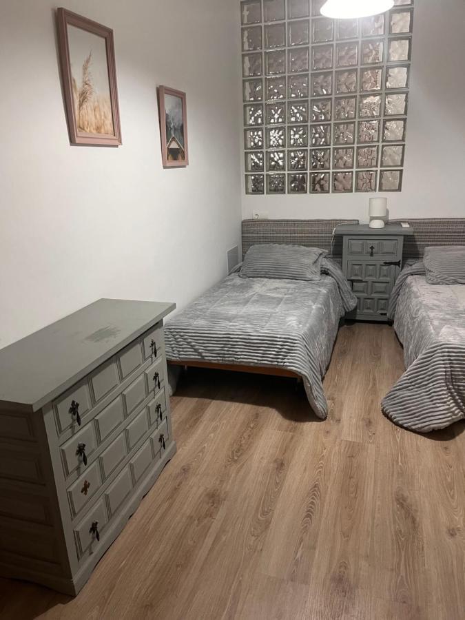 Apartamentos El Peligro Archidona Extérieur photo
